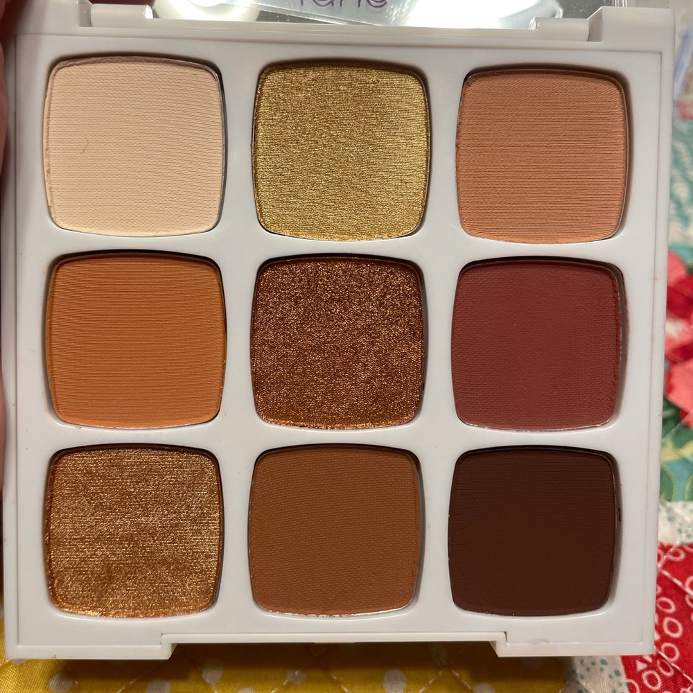 lil toasted palette